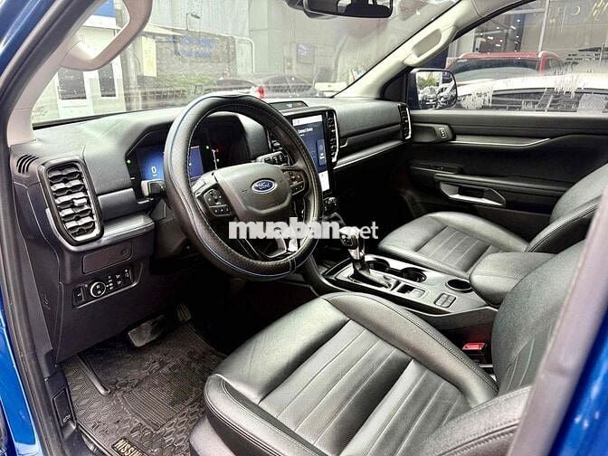 Everest Sport 2023 Xe Bán Tại Hãng Ford BH 2027