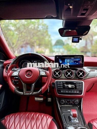 Mercedes Benz GLA Class 2014  - 90000 km
