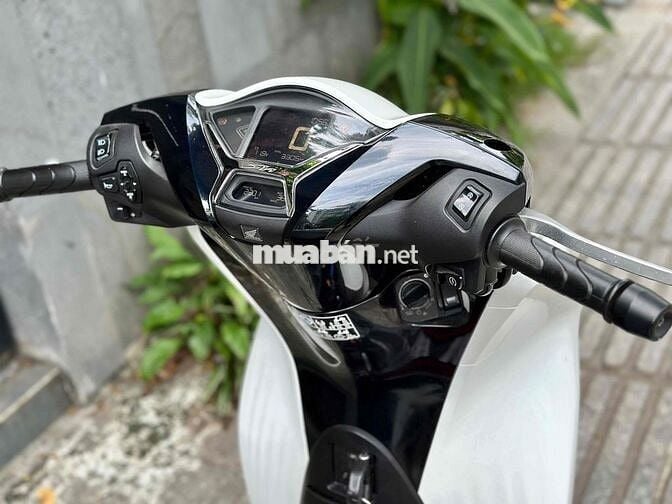 Honda SH 160 ABS 2024