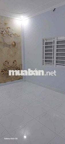 nhà mới đep 1 lầu 2pn 2wc đs 2 hbp