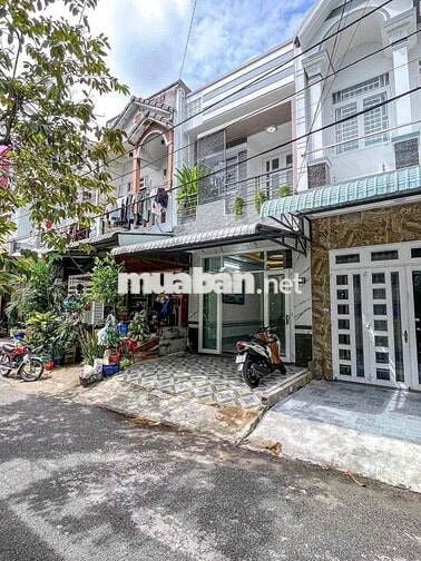 Chủ nhà kẹt tiền cần bán gấp Nhà Bình Tân giá cực mềm
