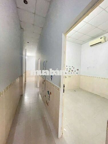 Nhà 2 phòng 1 máy lạnh Hẻm Tầm Vu (đậu oto)