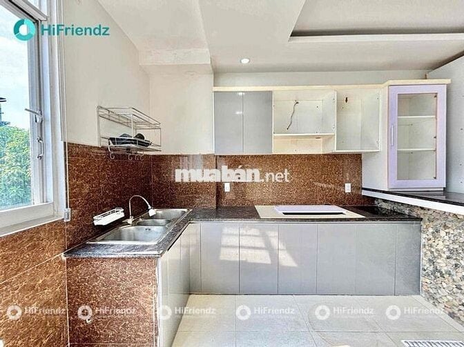 Căn Hộ Tân Phú Tách Bếp Rộng 40m2 Cửa Sổ Trời Thông Thoáng