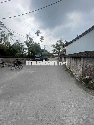 GẦN 4 TỶ NHÀ ĐA TỐN SÁT CHỢ SÁT HỒ