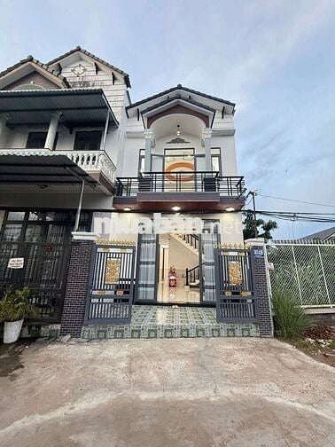 NHÀ RỘNG NỞ HẬU - HẺM Ô TÔ, TRẦN NAM PHÚ