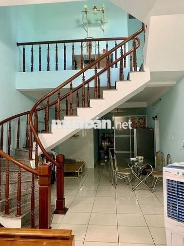 Cho Thuê nhà 2 tầng mặt tiền đường 5.5m - Nguyễn Huy Tự