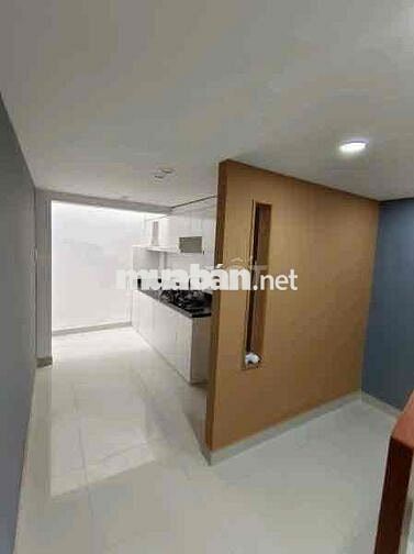 LÝ THÁI TỔ (PHƯỜNG VƯỜN LÀI)QUẬN 10 VÀI BƯỚC MẶT TIỀN 3 TẦNG HIỆN ĐẠI