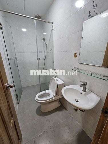 Cho thuê căn hộ dịch vụ full nội thất 4 người ở MT đg 84 Cao Lỗ P4 Q8