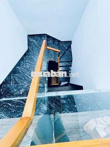 NHÀ ĐẸP Q4- 3 LẦU ĐÚC- 50m2 - KO QH- GIÁ 5 TỶ NHỈNH