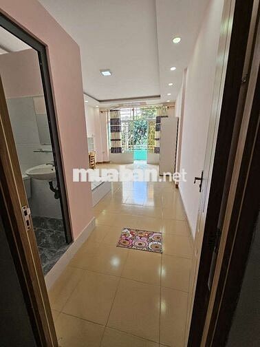Cho thuê căn hộ dịch vụ full nội thất 4 người ở MT đg 84 Cao Lỗ P4 Q8