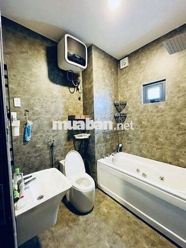 NHÀ ĐẸP Q4- 3 LẦU ĐÚC- 50m2 - KO QH- GIÁ 5 TỶ NHỈNH