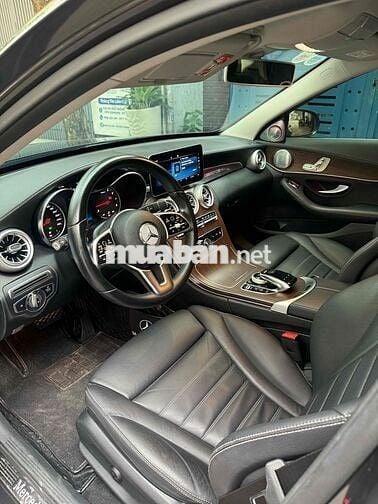 Mercedes Benz C Class 2020 C200 Exclusive  - 42000