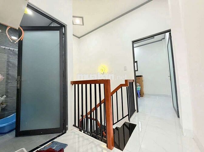 Nhà lầu trung tâm giá quá tốt mua ngay kẻo hết