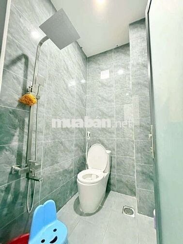 Nhà lầu trung tâm giá quá tốt mua ngay kẻo hết