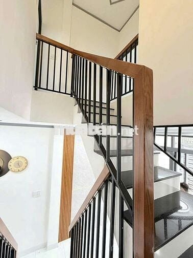 Nhà lầu trung tâm giá quá tốt mua ngay kẻo hết
