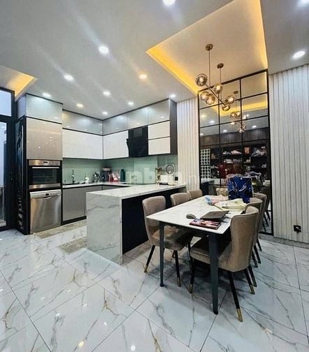 DUY NHẤT CĂN TRẦN QUÝ KHOÁCH Q1, GIÁ 7 TỶ, VỊ TRÍ ĐẸP, GẦN CHỢ TÂN ĐỊN