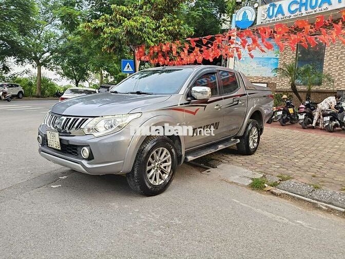 Mitsubishi Triton 2016 4x4 AT - 120000 km