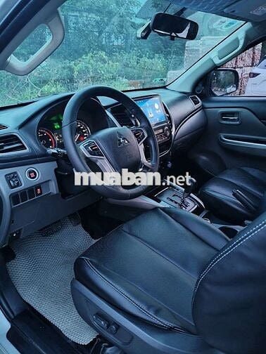 Mitsubishi Triton 2017 4x4 AT Mivec - 120000 km