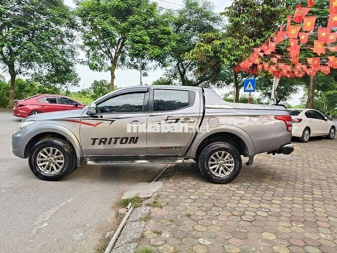 Mitsubishi Triton 2016 4x4 AT - 120000 km