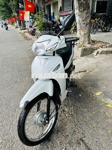 WAVEA 2025 Odo 6000km