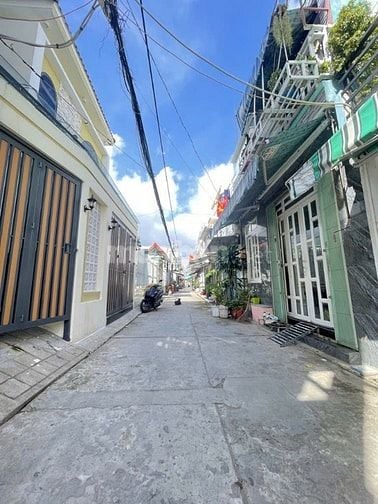 Nguyễn Thị Thập, 03 Tầng, DT 31m2