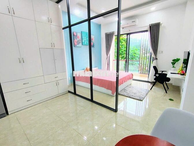 CHO THUÊ PHÒNG STUDIO BAN CÔNG – QUẬN 1, GẦN UEH, ĐẠI HỌC HOA SEN