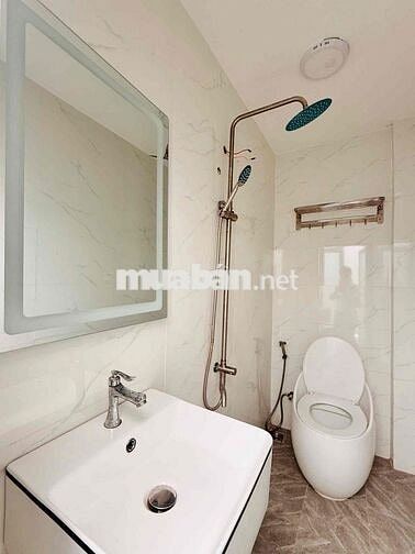 bán nhà siêu phẩm tại 549 Lê Văn Thọ P14 GV