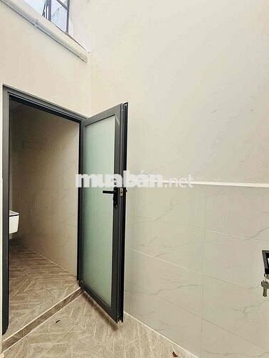 bán nhà siêu phẩm tại 549 Lê Văn Thọ P14 GV