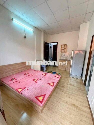 STUDIO BANCOL RIÊNG FULL NỘI THẤT NGAY TẠI NGÃ TƯ HÀNG XANH