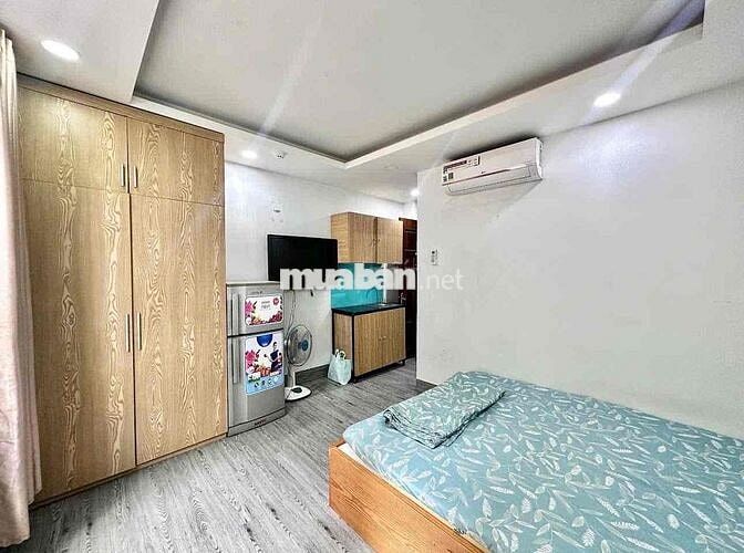CĂN HỘ BAN CÔNG FULL NỘI THẤT QUẬN 1 GẦN CÔNG VIÊN 23 THÁNG 9
