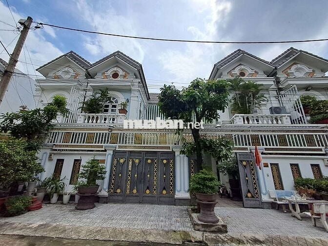 BIỆT THỰ 240M2 THẠNH XUÂN Q12 - GẦN CẦU PHÚ LONG - SHR - PHÁP LÝ CHUẨN
