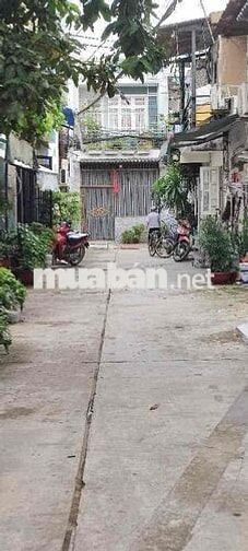 Hạ Giá 300 triệu chủ bán về quê 42m2 chỉ 3,85 tỷ