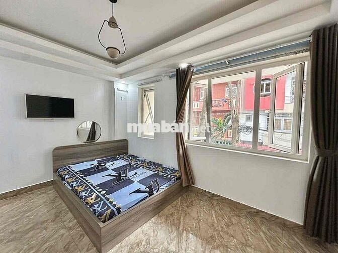 Ở Ngay Phòng 35m2 Ngay Huỳnh Văn Bánh 5tr7 Tiện đi Ngã P.Nhuận Q1 Q3