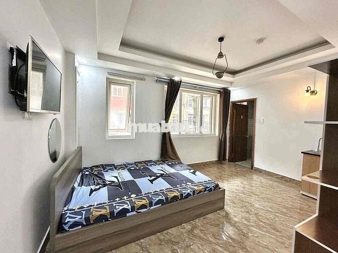 Ở Ngay Phòng 35m2 Ngay Huỳnh Văn Bánh 5tr7 Tiện đi Ngã P.Nhuận Q1 Q3