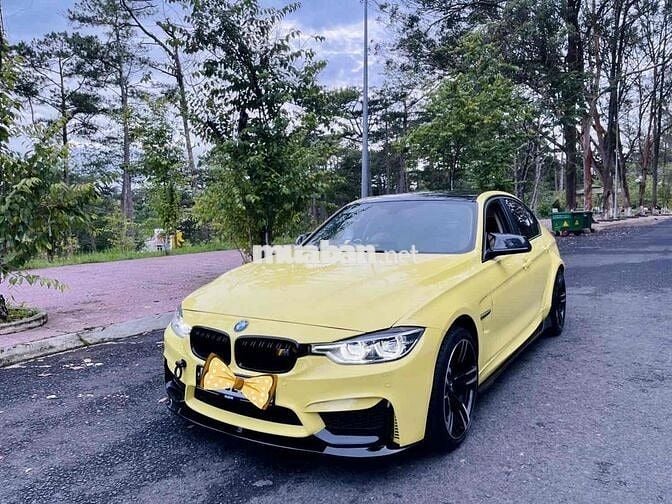 BMW 3 Series 2***00 km