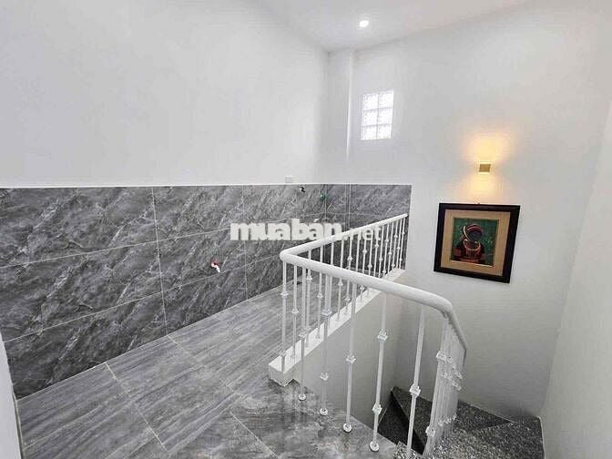 CĂN NHÀ HIẾM TÂY HỒ – NGÕ THÔNG, KINH DOANH ĐỈNH – GIÁ CHỈ 9 TỶ
