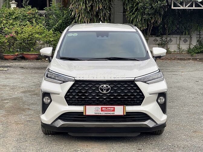 (Xe Hãng) Toyota Veloz Cross Top 2024  - 37000 km