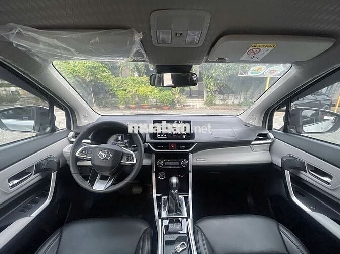 (Xe Hãng) Toyota Veloz Cross Top 2024  - 37000 km