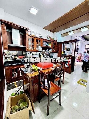 NGỘP VỐN BÁN GẤP NHÀ CÔ GIANG - QUẬN 1 GIÁ 6tỷ330/ 63m2 SỔ HỒNG RIÊNG