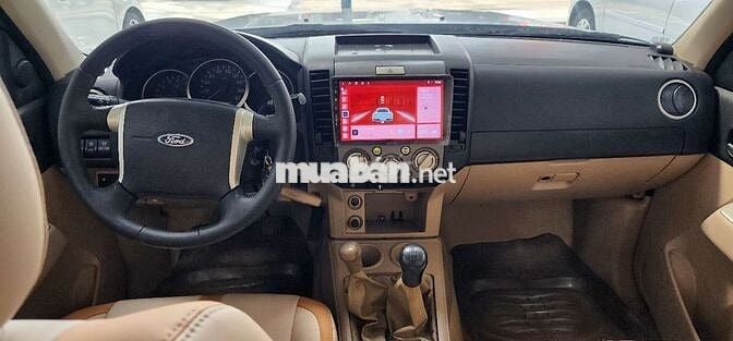 Ford everest 2009 2.5L 4x4 MT