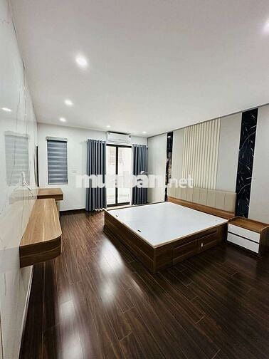 Nhà lô góc Minh Khai, hàng xóm Times City, KCBT chắc chắn, 39m*5T