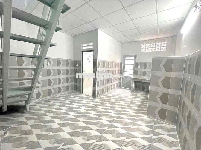 NHÀ GẦN TRƯỜNG CẤP 1..2..3. TRỆT LỬNG 3PN 2WC. KINH DOANH BUÔN BÁN