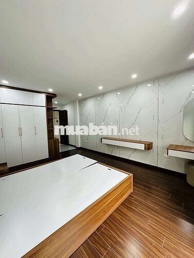 Nhà lô góc Minh Khai, hàng xóm Times City, KCBT chắc chắn, 39m*5T