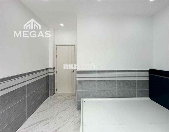 CĂN HỘ Q3_RỘNG RÃI_THOÁNG MÁT_SẠCH SẼ_MỚI_BAN CÔNG_FULL NTHAT