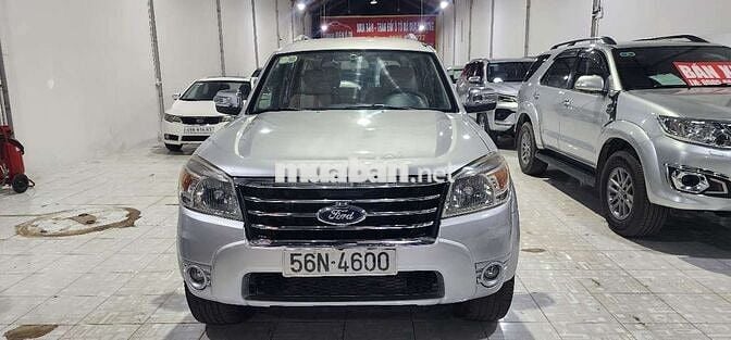 Ford everest 2009 2.5L 4x4 MT