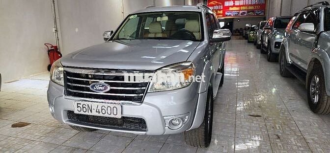 Ford everest 2009 2.5L 4x4 MT