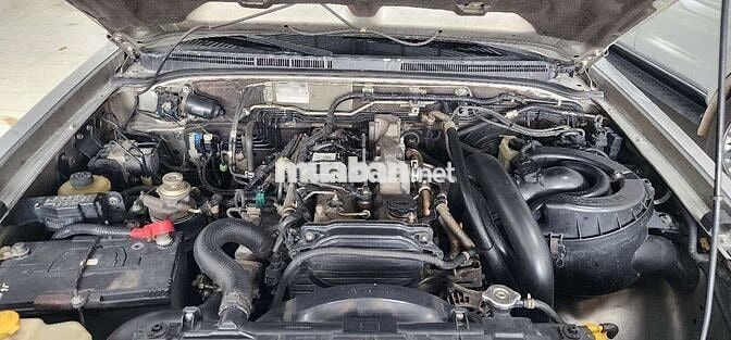 Ford everest 2009 2.5L 4x4 MT