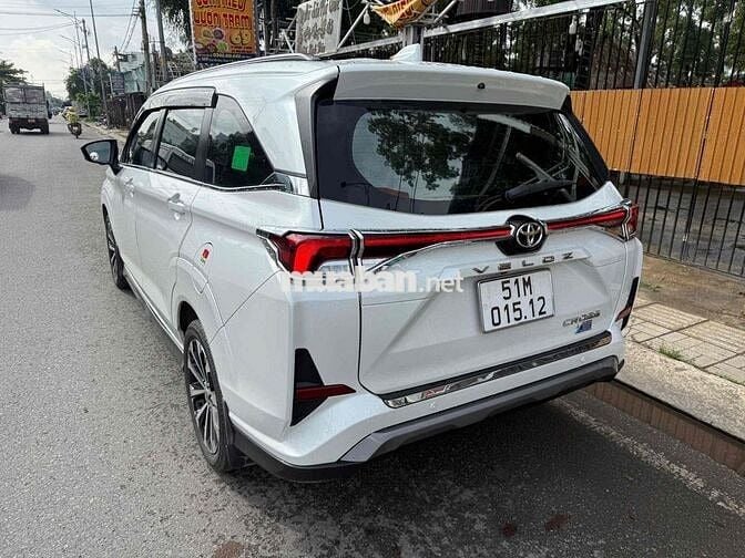 Toyota Veloz Cross 2022 CVT Top - 60000 km
