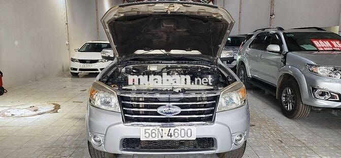 Ford everest 2009 2.5L 4x4 MT