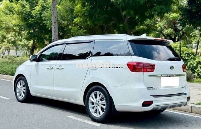 Kia sedona full dầu- 59000 km